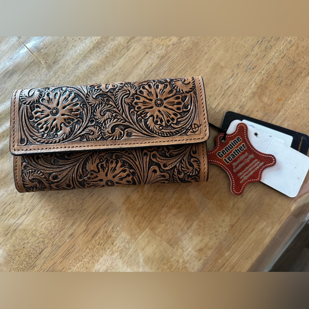 American darling wallet